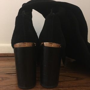 Michael Kors Sued Black Boots